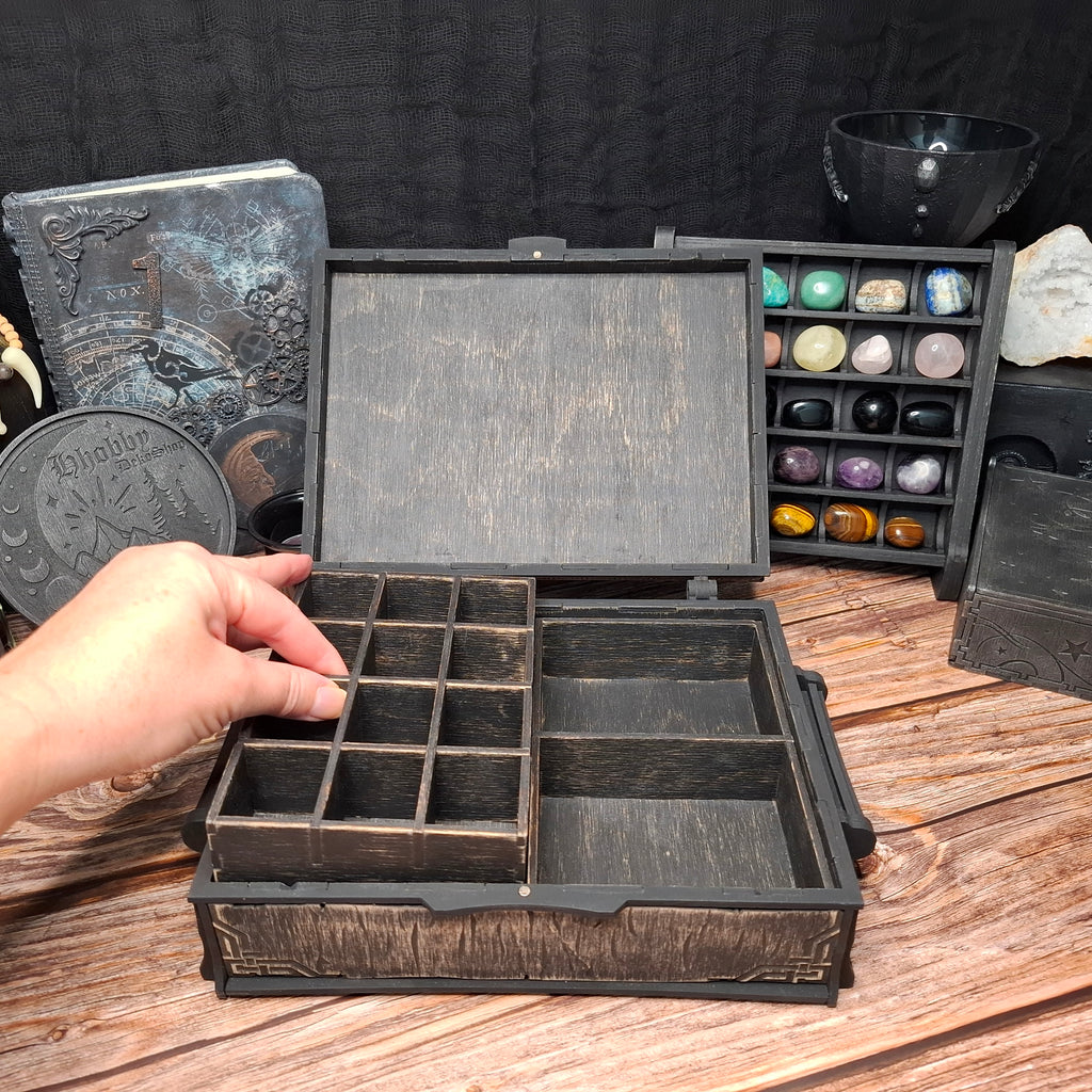 The removable organizers lift out effortlessly, keeping your crystals, herbs, cards, and ritual tools neatly arranged and always within easy reach.
