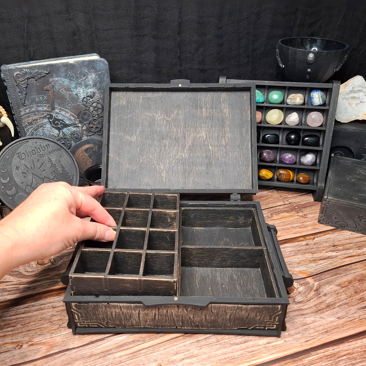 The removable organizers lift out effortlessly, keeping your crystals, herbs, cards, and ritual tools neatly arranged and always within easy reach.
