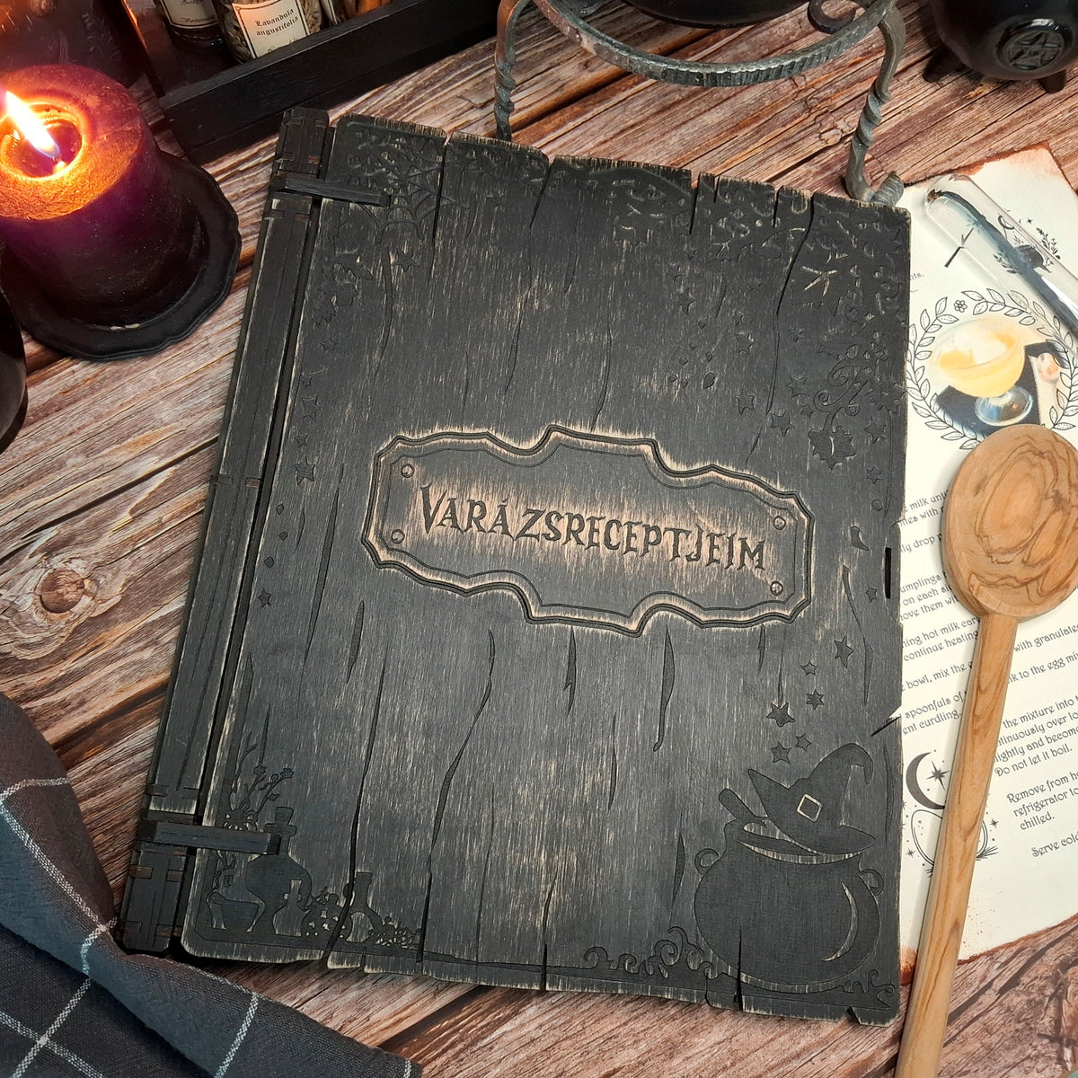 Varázsreceptjeim wooden recipe binder available in Hungarian language version
